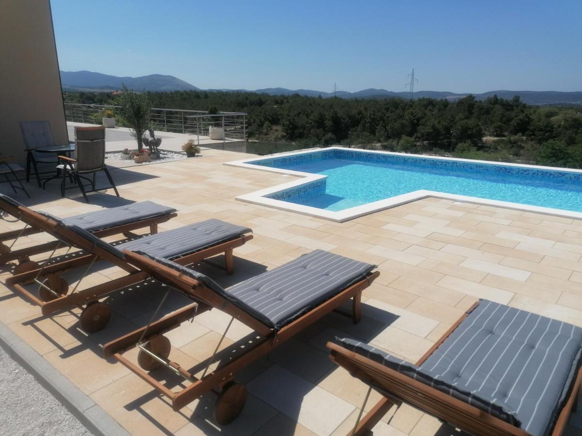 Villa Scolopax Rusticola Skradin With Heated Pool Extérieur photo